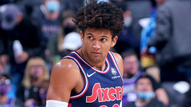 开云注册入口-76人有意3年3000万报价塔克 赛布尔等5人均被兜售