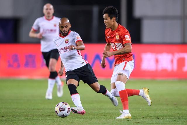 1640183006169060867.jpeg 开云注册入口-12射11脱靶!海港两场硬仗1射正 莱科可想念浩克?