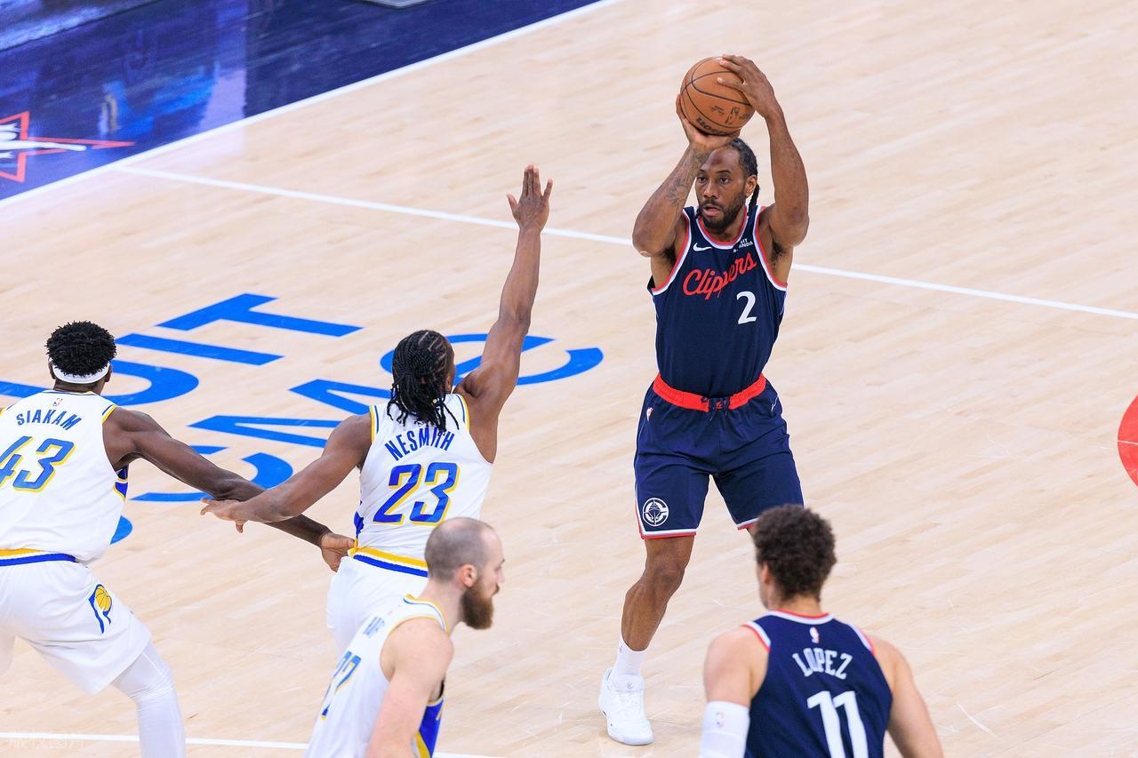 开云登录-快船23分大胜步行者,伦纳德3节创队史第二神迹!2换5交易赚疯了